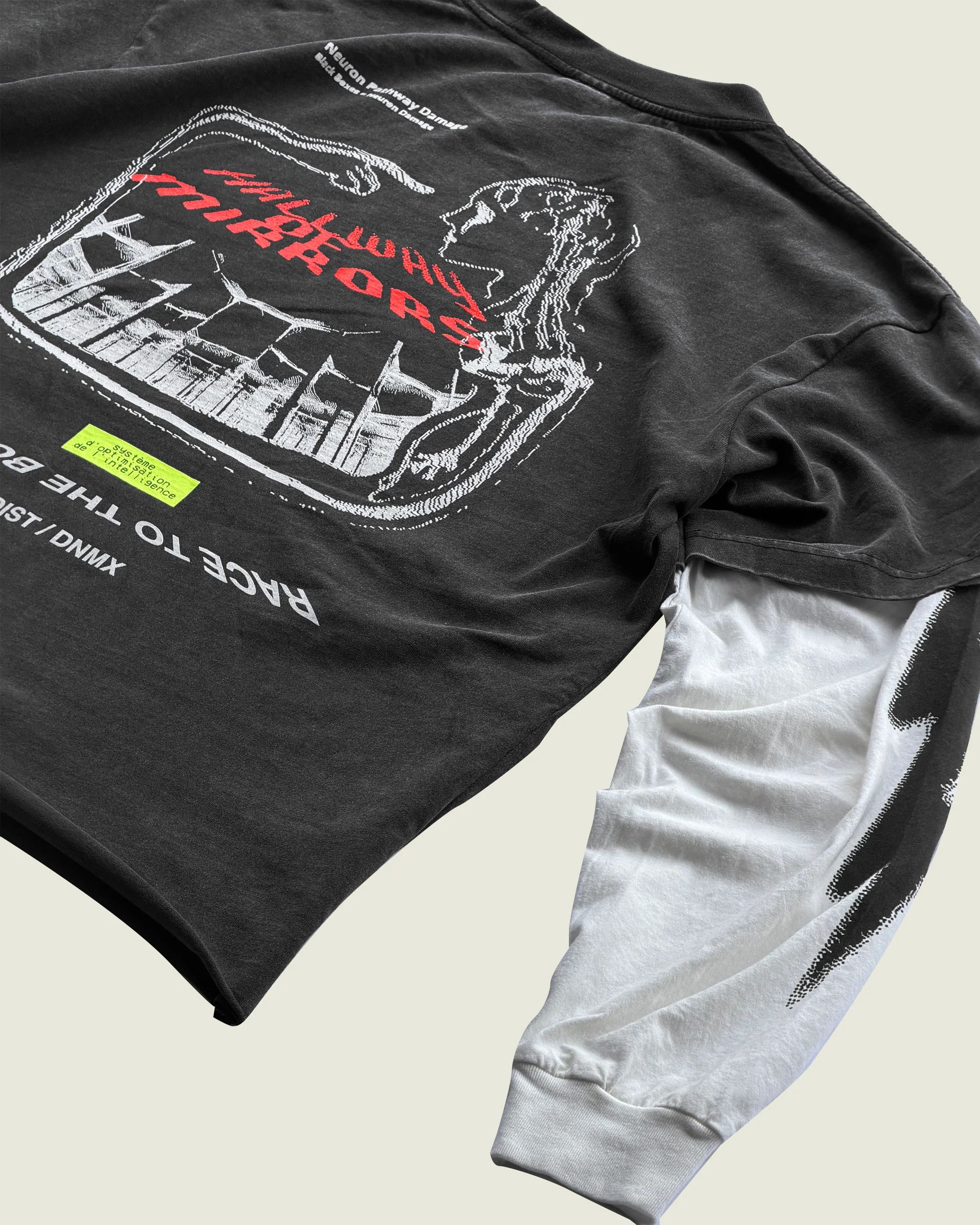 DIST / DNMX x SKULLPHONE "Hallway Of Mirrors" LONG SLEEVE T-SHIRT BLACK FADE - Image 4