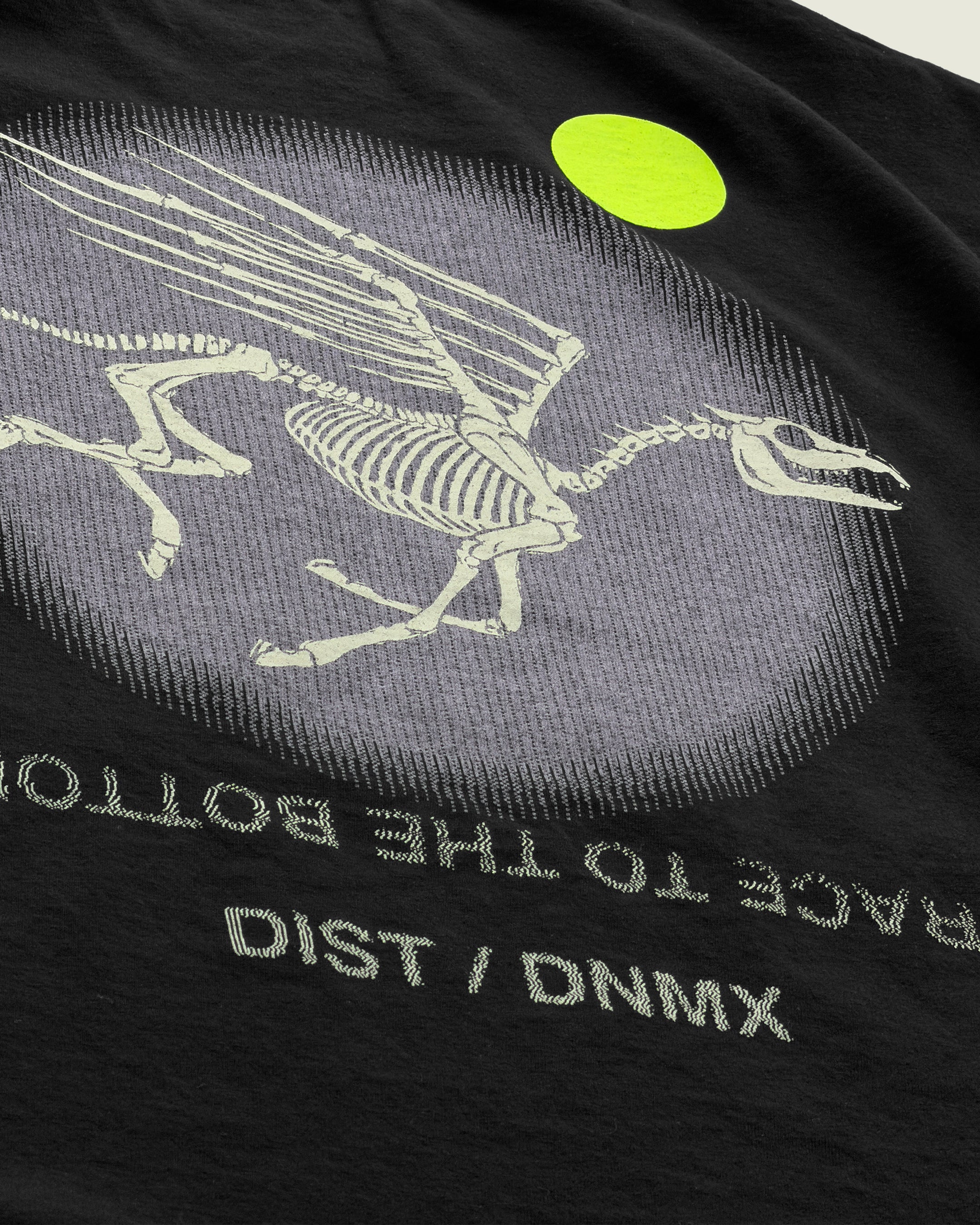 DIST / DNMX X SKULLPHONE "Pegasus" T-SHIRT BLACK - Image 3