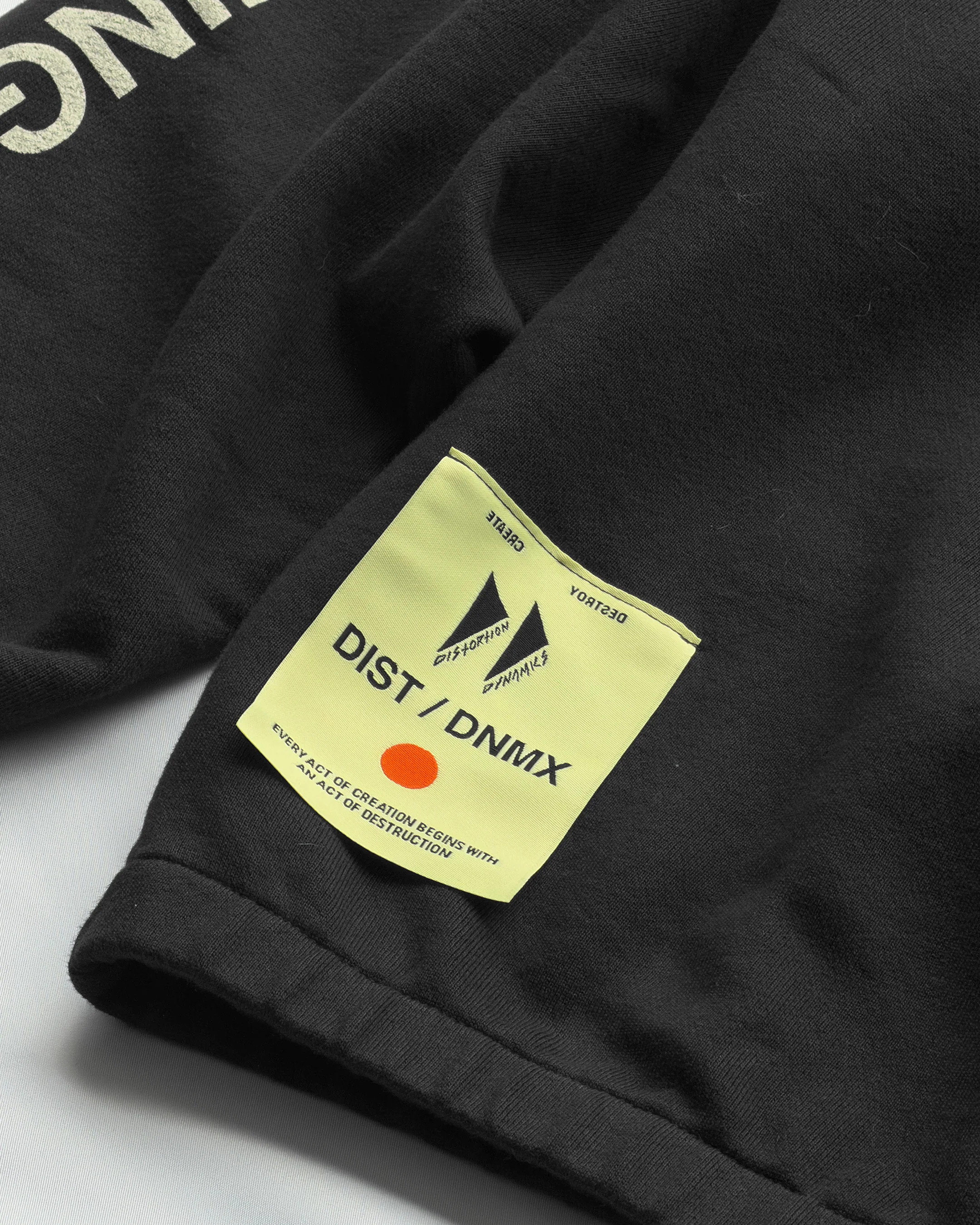 DIST / DNMX X SKULLPHONE "Pegasus Void" Quarter Zip BLACK FADE - Image 7
